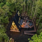 Want to know how to elope to North Carolina? Plan your adventure elopement in Beech Mountain, NC. with an A‑Frame elopement stay, sunrise ceremony views, and scenic hikes. View the travel platform, Atlas and Wild on the Apple Store or Playstore for more brilliant travel ideas