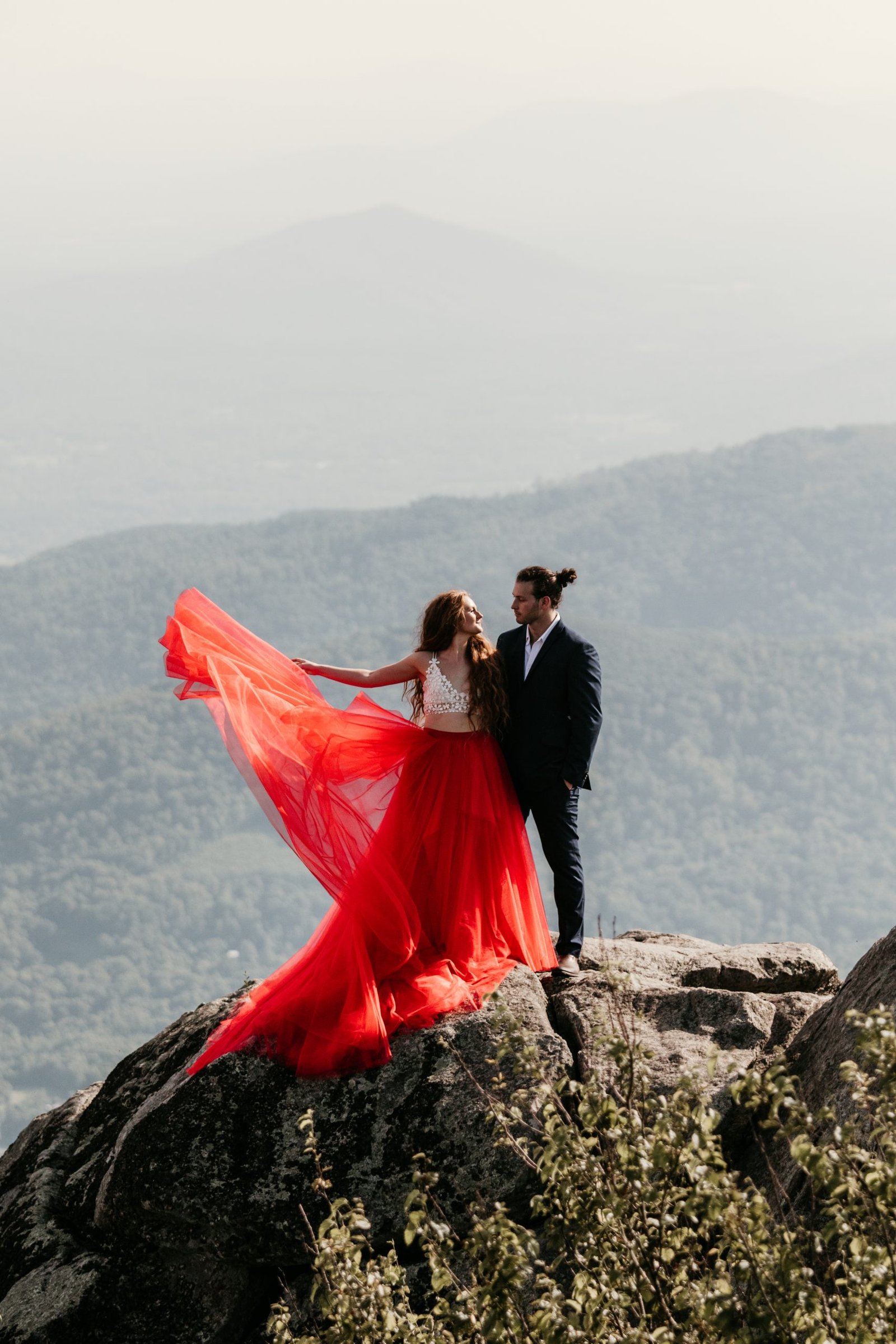 Adventure-Engagement-2019-BlueRidgeMountains-2P5A2513-scaled-1